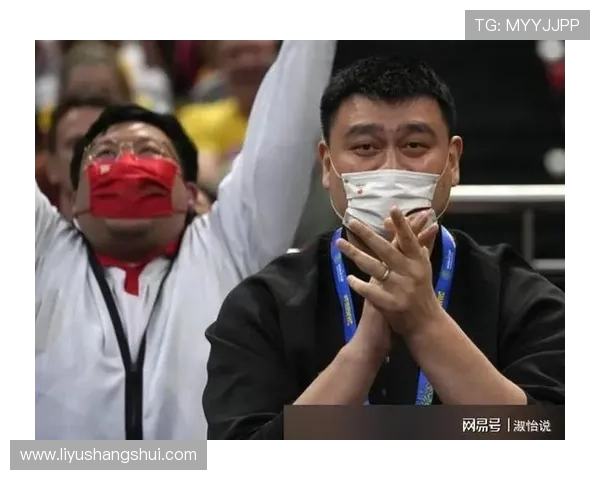杨毅:姚明推动合同标准化前许多球员合同由他人代签存在不规范情况 杨毅:姚明推动合同标准化前许多球员合同由他人代签存在不规范情况