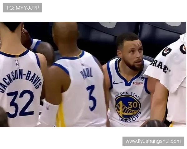 库里复出训练引发勇士队内冲突科尔意外受伤局势紧张